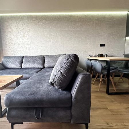 Apartloft 64 Apartament Zator Bagian luar foto